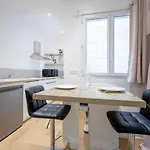 Apartamento Les De Louis - *