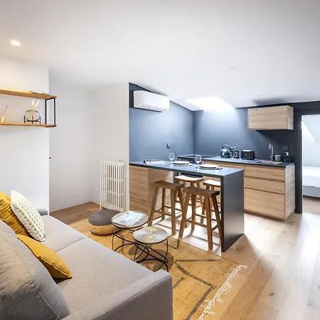 Les De Louis - * Burdeos