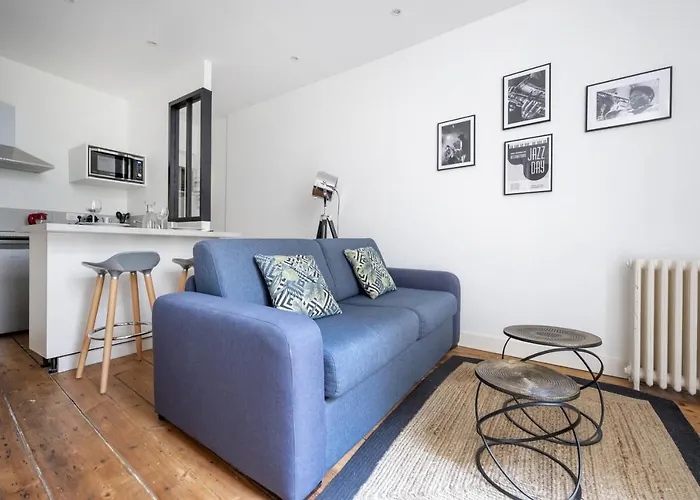 Apartman Les De Louis - *