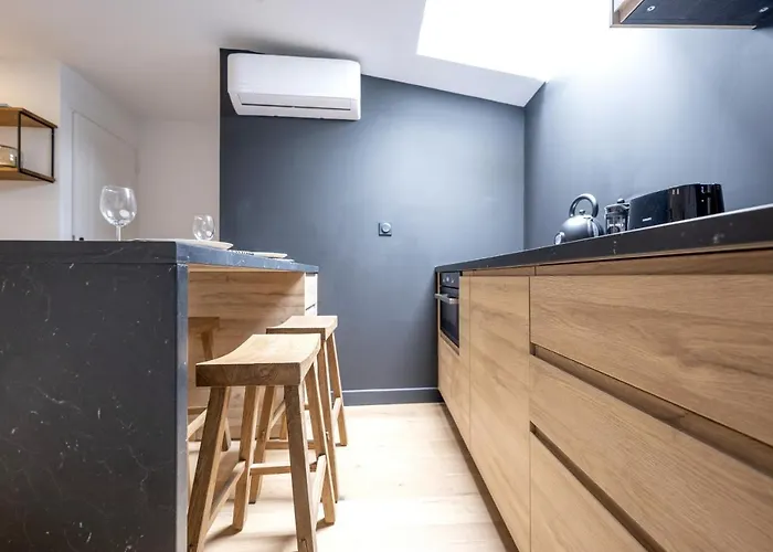 Les De Louis - Apartment *